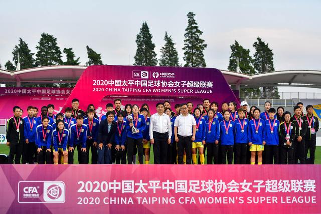 塔图姆连中关键三分 凯尔特人力克76人进抢七